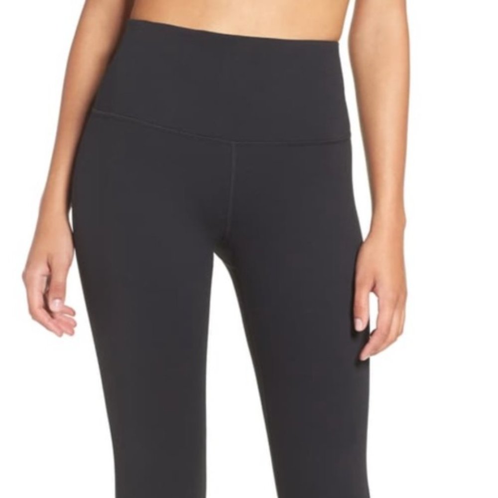 Zella Live In High Waisted Leggings NWOT S